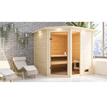 Ecksauna aus Holz mit Glastür, Liegen und Entspannungsliegen im Saunabereich