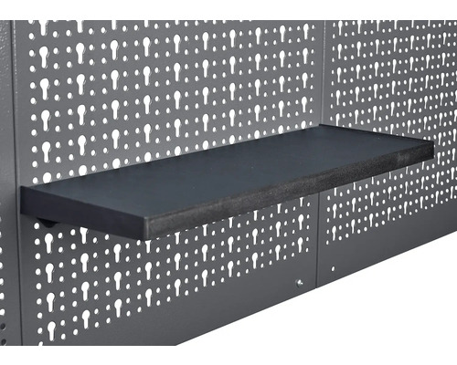 Werkzeugwand mit Regal