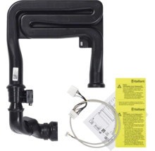 Abgasrohr mit Kabel und Warnhinweis von Vaillant