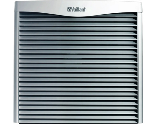 Vaillant Logo vor einer Heizungsverkleidung mit horizontalen Lamellen