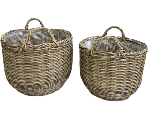 Zwei Weidenkörbe mit Griff