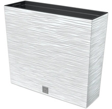 Rechteckiger Pflanzkübel mit horizontaler Rillenstruktur