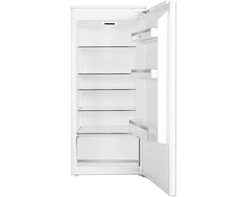 Geöffneter, weißer Kühlschrank mit Glasablagen