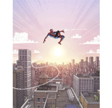 Comicbild von Spider-Man, der vor einer Stadtsilhouette schwebt.