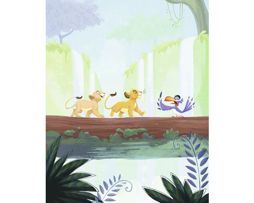 Illustration der Charaktere aus Der König der Löwen, die auf einem Baumstamm balancieren.