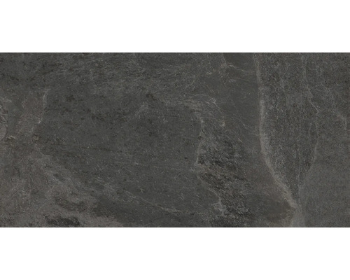 Detailaufnahme einer dunklen Schieferfliese.