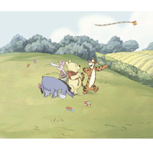Illustration von Winnie Puuh, Ferkel, Tigger und I-Aah auf einer Wiese mit einem Drachen am Himmel.