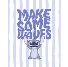 Illustration von Stitch mit dem Schriftzug ''Make Some Waves'' vor gestreiftem Hintergrund.