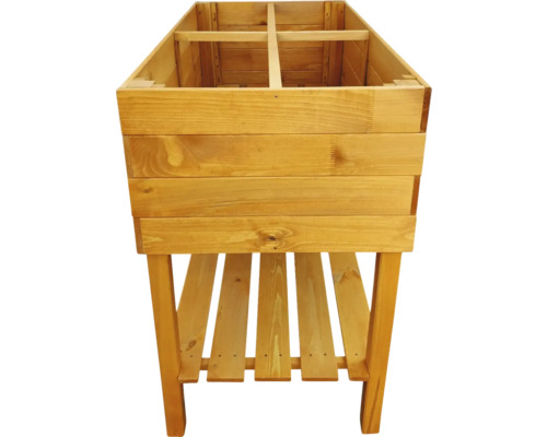 Hochbeet aus Holz mit Untergestell