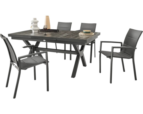 Gartentisch mit vier Stühlen für den Außenbereich
