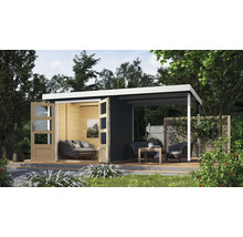 Modernes Gartenhaus mit Terrasse, Sitzmöbeln und Schiebetüren aus Holz.