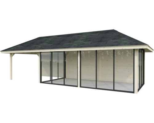 Überdachte Holzterrasse mit Glasschiebetüren und Dach