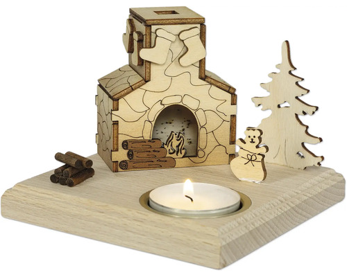 Teelichthalter mit Kamin, Weihnachtsbaum und Teddybär aus Holz