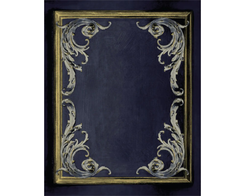 Verzierter Spiegelrahmen mit floralen Ornamenten