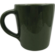 Keramiktasse mit Henkel