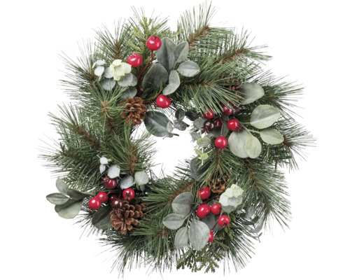 Dekorativer Weihnachtskranz mit Tannenzweigen, Beeren und Zapfen