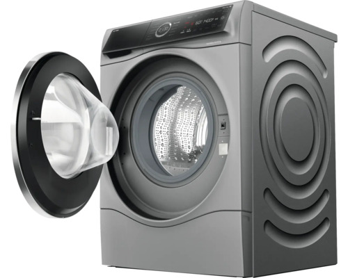 Waschmaschine mit geöffneter Tür für die Wäschepflege