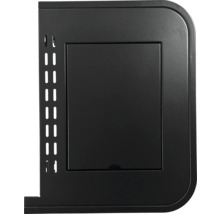 Schwarze Ofenverkleidung mit Inspektionsklappe