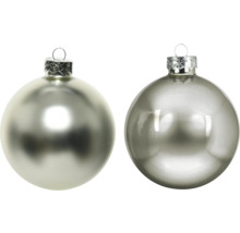 Zwei Christbaumkugeln