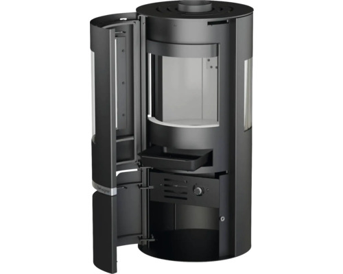 Kaminofen mit offenem Fach und Sichtfenster