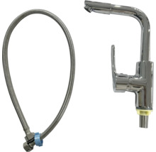 Küchenarmatur aus verchromtem Metall mit Anschlussschlauch