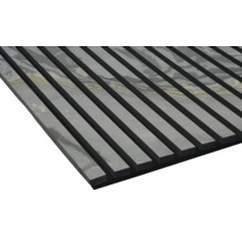 Wandverkleidung aus Schiefer mit Trägerstruktur