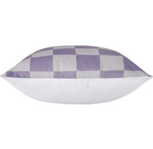 Kissen mit Schachbrettmuster