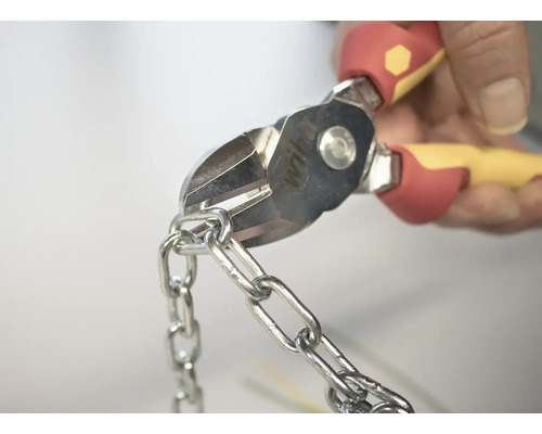Bolzenschneider schneidet Kette