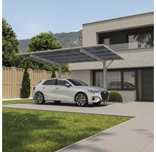 Modernes Haus mit Carport und parkendem Auto