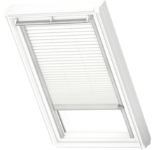 Dachfenster mit Plissee zur Lichtregulierung