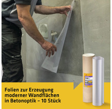 Person bringt Betonfolie an der Wand an, SikaWall Logo.