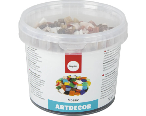 Mosaiksteine aus Glas im Kunststoffeimer