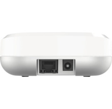Rückansicht eines WLAN-Routers mit Ethernet- und Stromanschluss