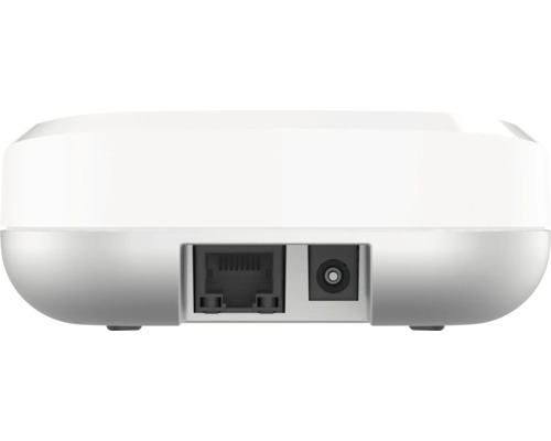 Rückansicht eines WLAN-Routers mit Ethernet- und Stromanschluss