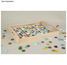 Holztablett mit Mosaikfliesen