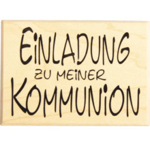 Holzschild mit der Aufschrift ''Einladung zu meiner Kommunion''