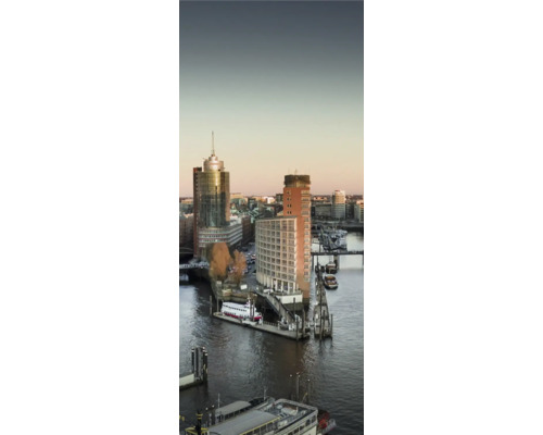 Duschrückwand SCHULTE DecoDesign Hamburg Elbphilharmonie links 255 x 100 cm D190102523 8137 Ansicht von Gebäuden und einem Fluss in einer Stadt