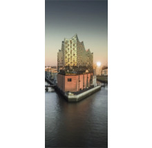 Elbphilharmonie Hamburg am Wasser