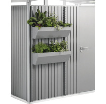 Metallgartenhaus mit zwei bepflanzten Kräutercontainern