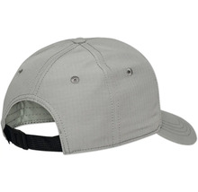 Kappe mit verstellbarem Riemen