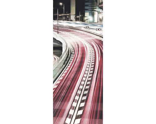 Abstrakte Darstellung einer nächtlichen Straßenansicht mit Lichtspuren