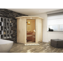 Sauna aus Holz mit Glastür in einem Badezimmer mit Badewanne und Regal.