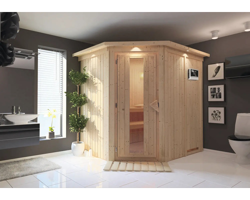 Helle Sauna aus Holz mit Glastür in einem Badezimmer