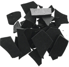Schwarze Bitumenstücke für Dachreparatur