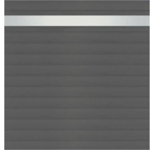 Nahaufnahme eines Garagentors mit horizontalen Paneelen