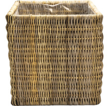 Quadratischer Pflanzkorb aus Rattan mit Kunststoffeinsatz
