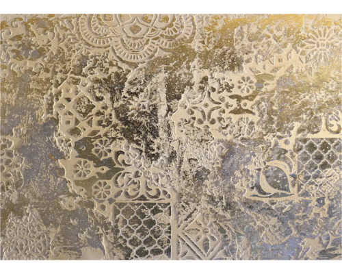 Nahaufnahme einer Wandfliese mit floralen und geometrischen Mustern
