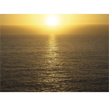 Sonnenaufgang über dem Meer