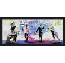 Gerahmtes Wandbild mit Graffiti-Motiven von Polizisten, Albert Einstein und Charlie Chaplin