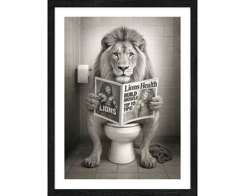 Gerahmtes Bild eines Löwen, der auf einer Toilette sitzt und eine Zeitschrift liest